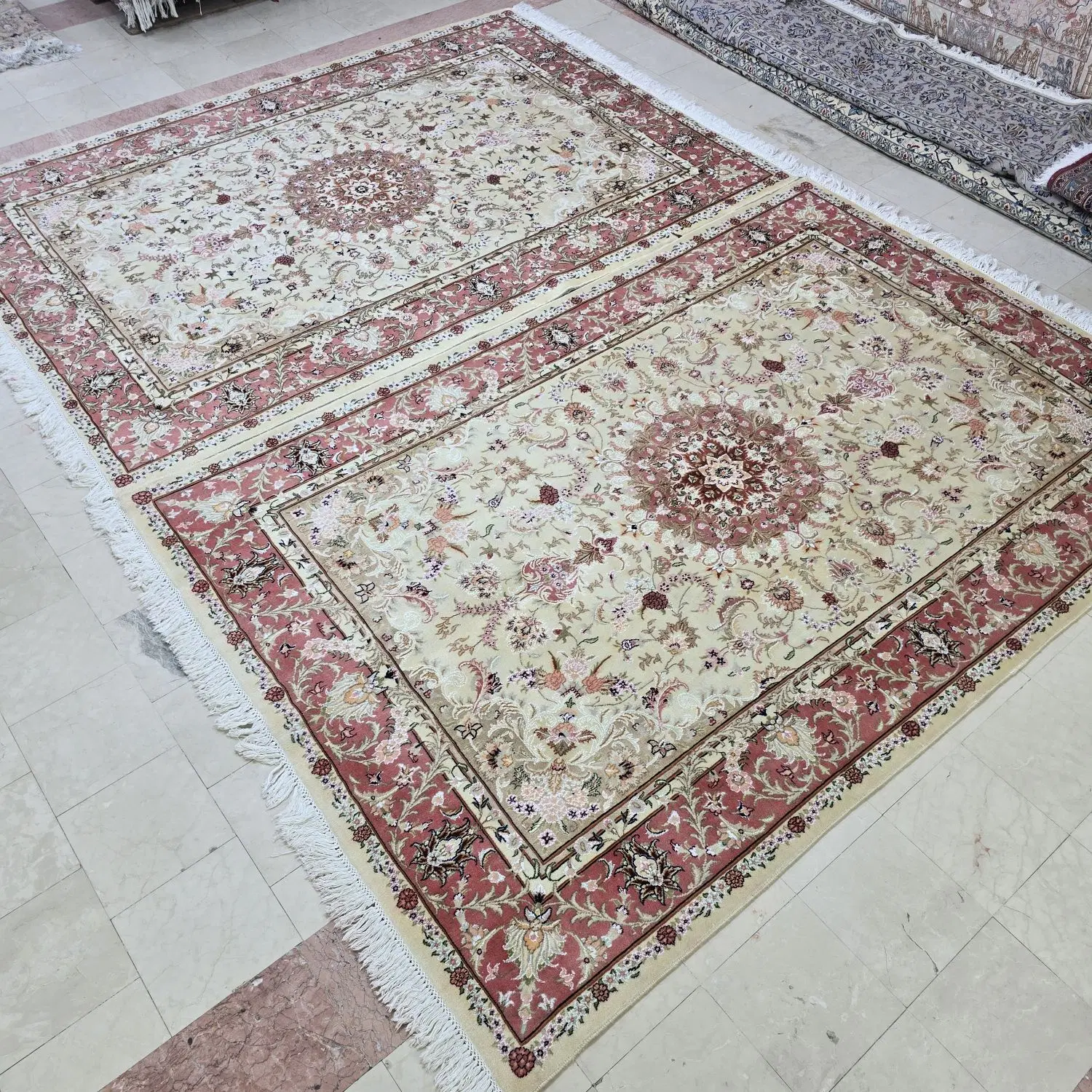 یکجفت۹متری / جفت۶متری گل ابریشم خراسان|فرش|تهران, دهونک|دیوار