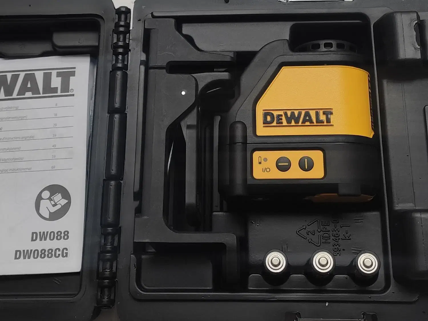 تراز لیزری دیوالت اکبند نور قرمز اصلی نو|ابزارآلات|تهران, دانشگاه شریف|دیوار