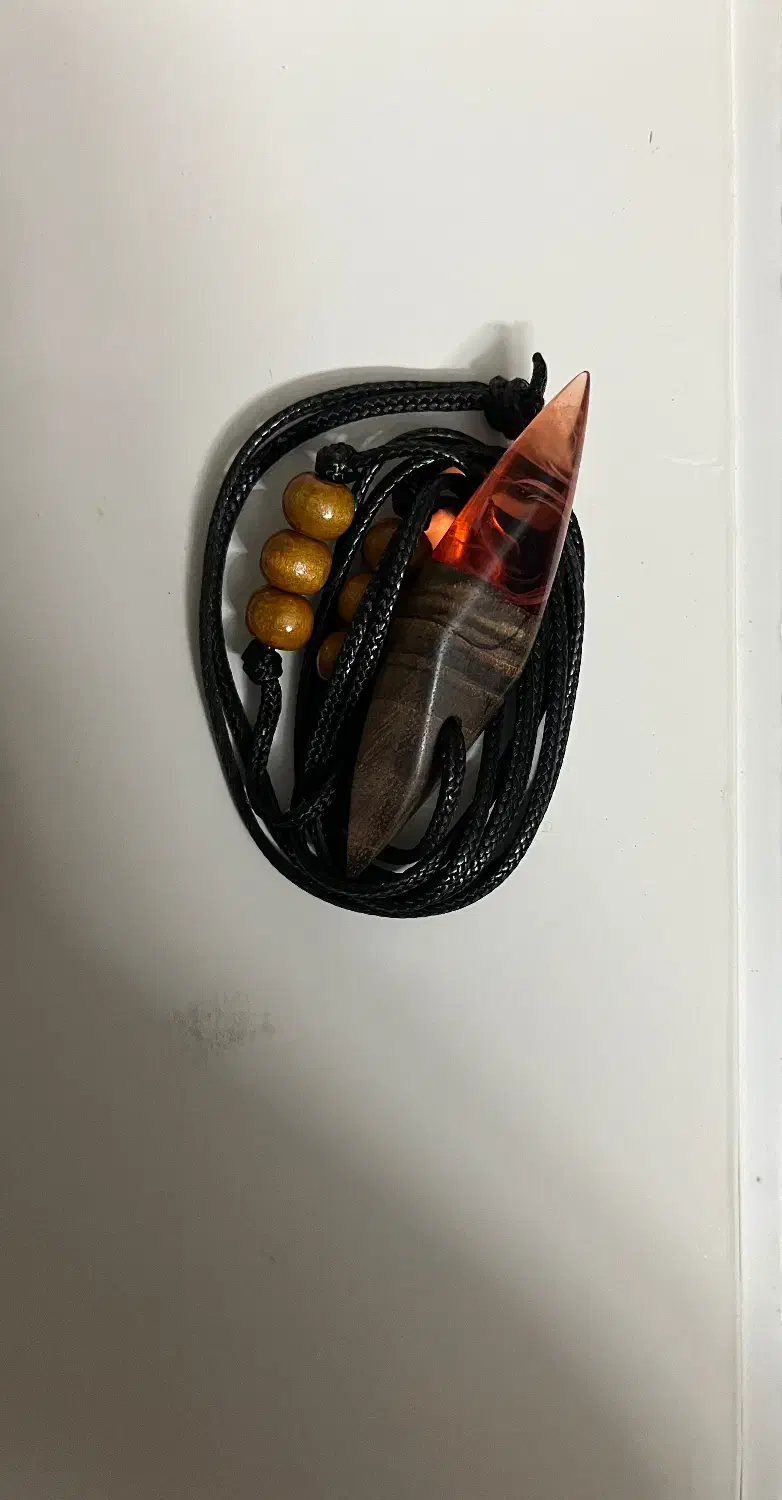 گردنبند چوب و رزین|بدلیجات|قزوین, |دیوار