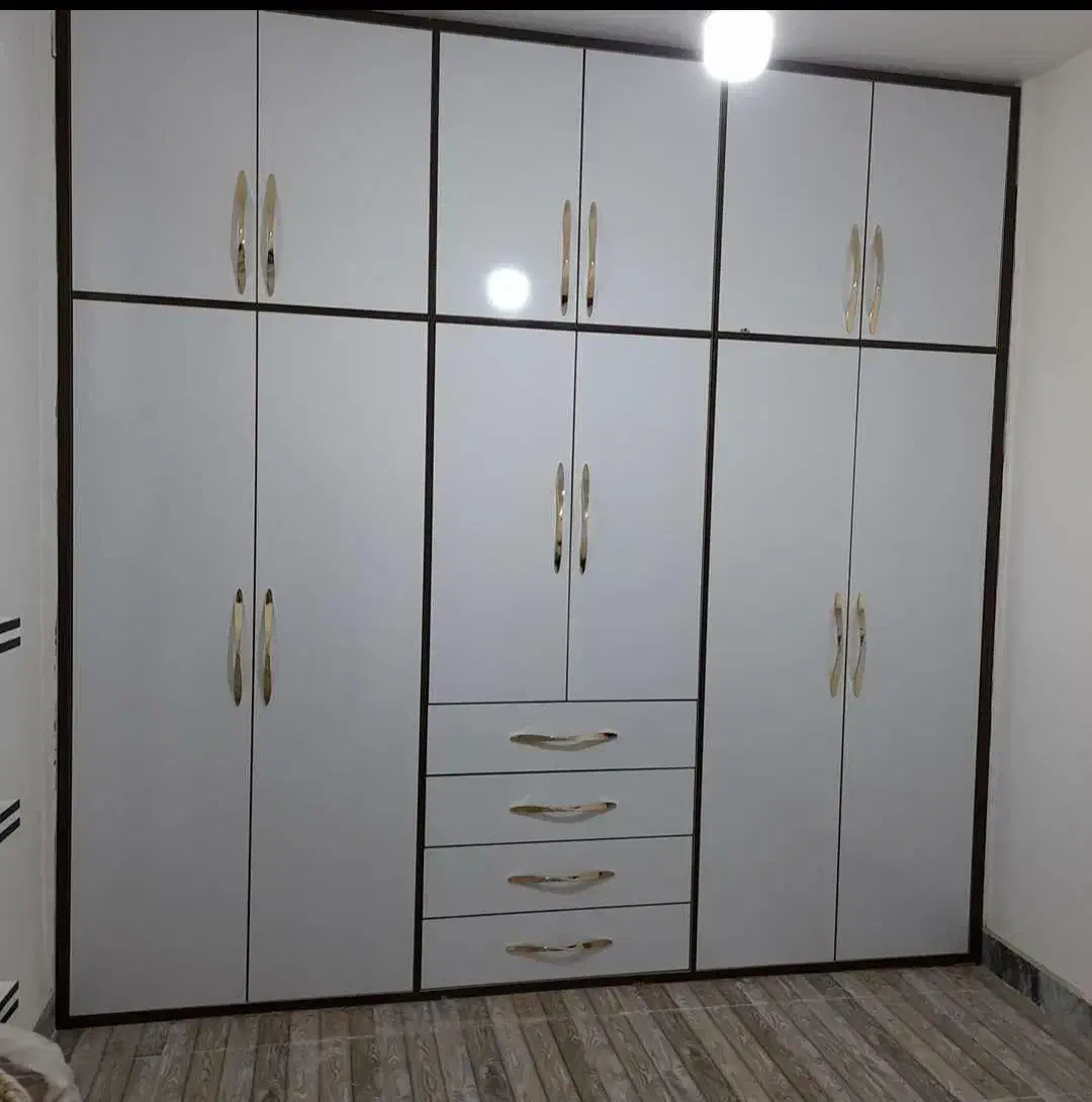 کمد دیواری اشکاف جارختخابی (تغییرات و تعمییرات)|جاکفشی، کمد، دراور|مشهد, طلاب|دیوار