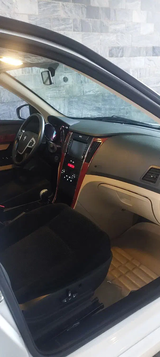 دناپلاس|خودرو سواری و وانت|بروجرد, |دیوار