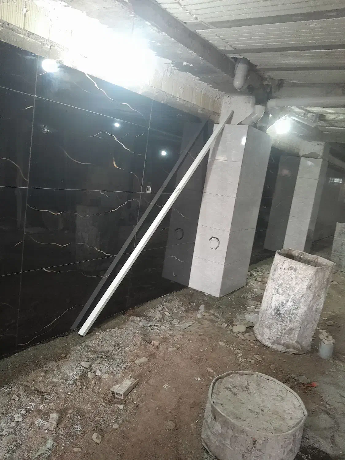 کاشی کاری وسرامیک|خدمات پیشه و مهارت|محمدشهر, محمدشهر|دیوار