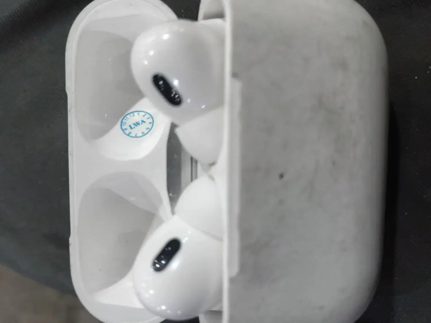 ایرپاد در حد نو یک ماه خریدم|لوازم جانبی موبایل و تبلت|اراک, |دیوار