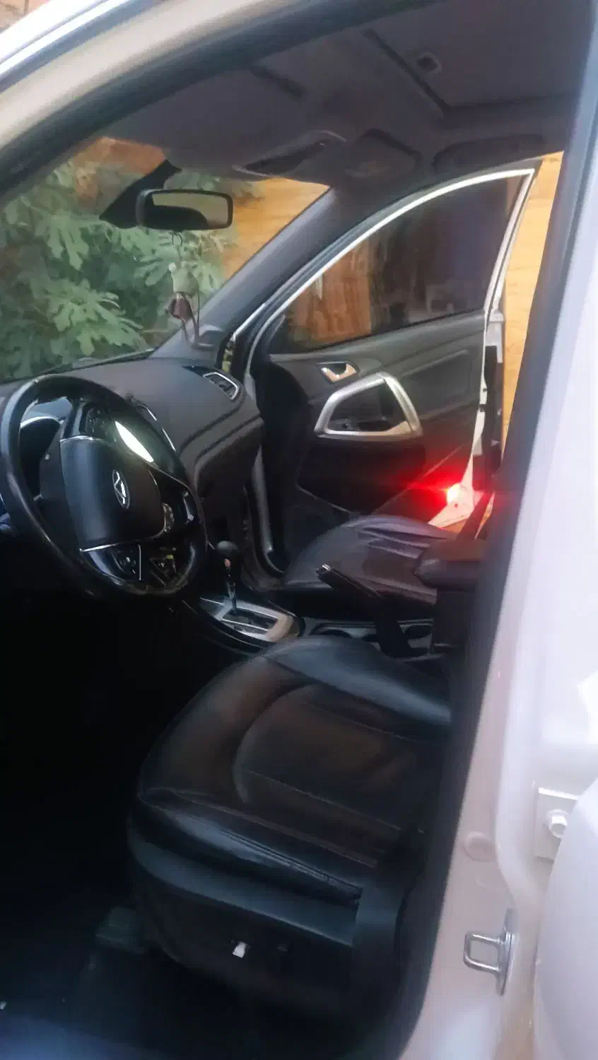 تیگو ۵ اکسلنت مدل ۹۶|خودرو سواری و وانت|خرم‌آباد, |دیوار