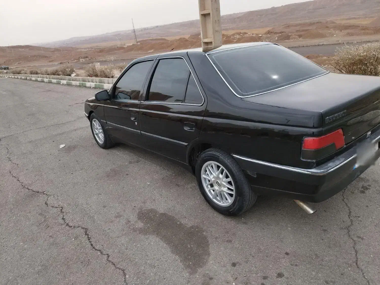 405مدل 82|خودرو سواری و وانت|پرند, فاز ۵|دیوار