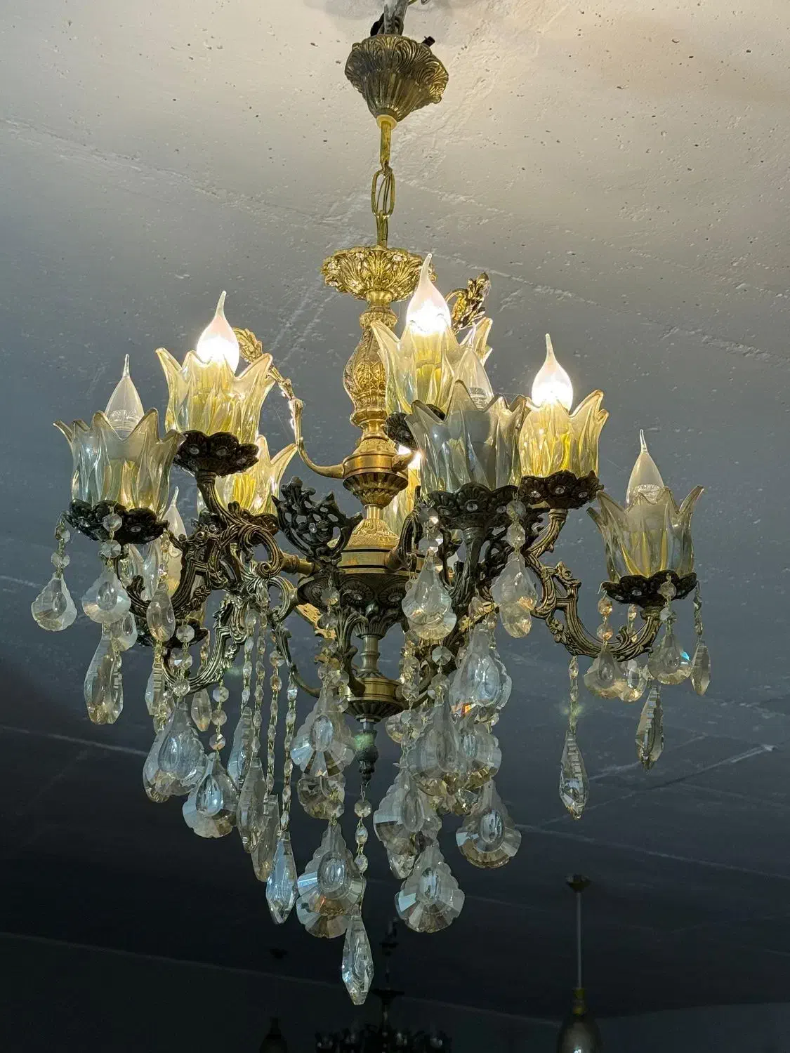 لوستر ۸شاخه و ۶ شاخه برنجی|لوستر و چراغ آویز|بندرعباس, |دیوار