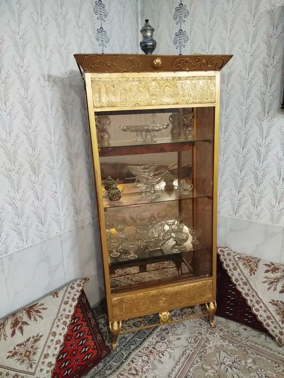 گنجه طلایی|بوفه، ویترین، کنسول|مشهد, باغون آباد|دیوار