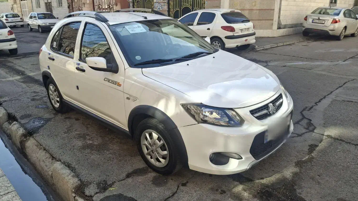 کوئیک 1400 بی رنگ کم کار|خودرو سواری و وانت|باقرشهر, |دیوار