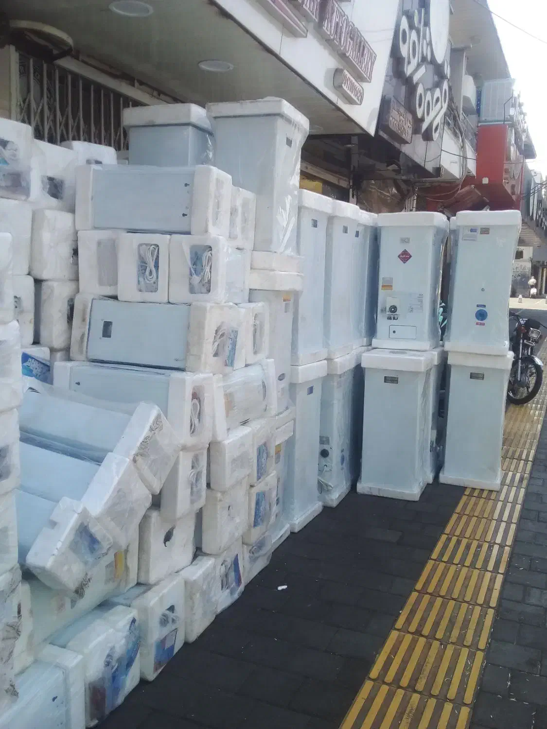 فروش ابگرمکن اقساطی نو اکبند|آبگرمکن، پکیج، شوفاژ|شیراز, سینما سعدی|دیوار