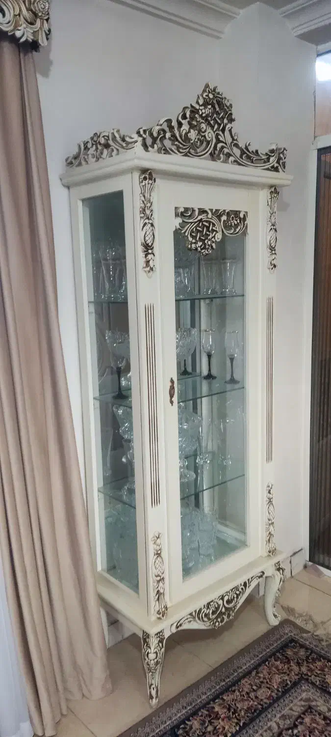 بوفه|بوفه، ویترین، کنسول|رشت, کوی فکوری|دیوار