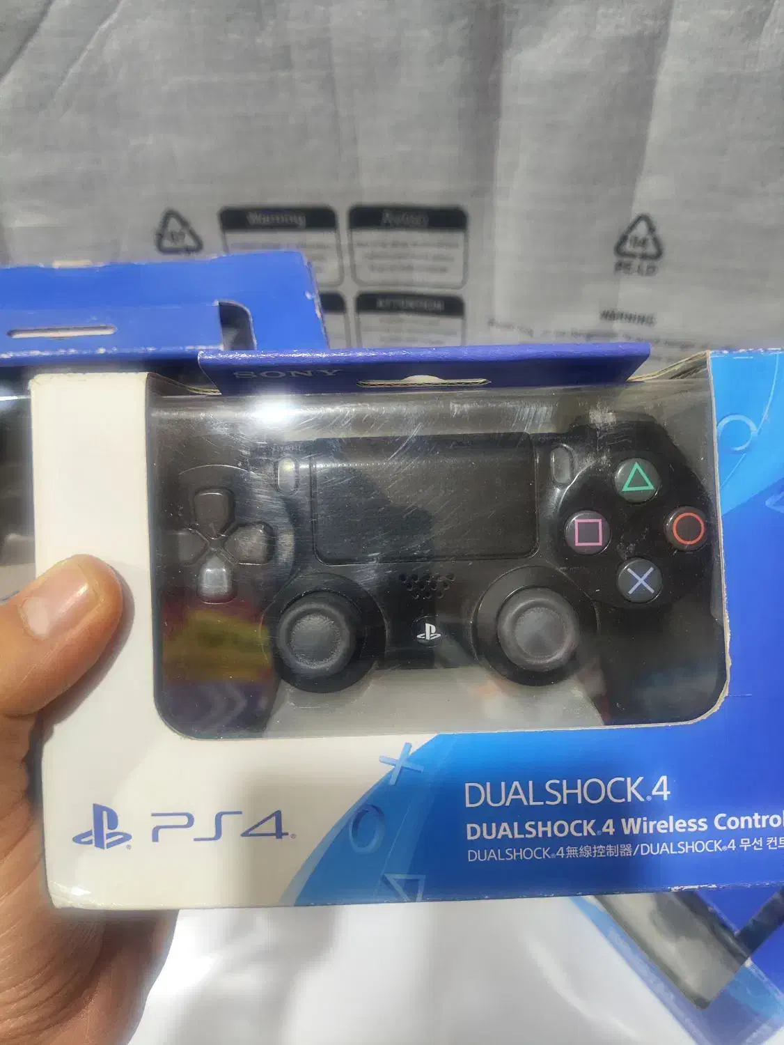 فروش دسته پلی 4/ ps4 DualShock|کنسول، بازی ویدئویی و آنلاین|نجفآباد, امیرآباد|دیوار