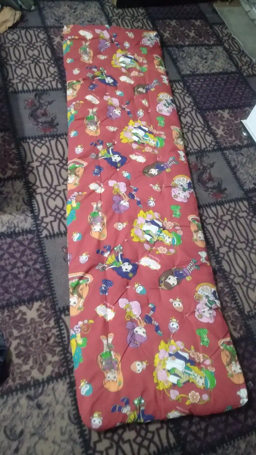 کناره|فرش|باغ ملک, |دیوار