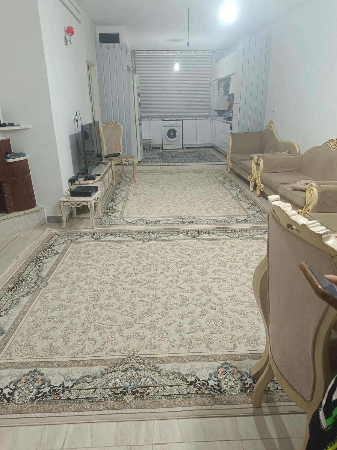 آپارتمان 94متری کارمندان بر خیابان اصلی|فروش آپارتمان|کرمانشاه, |دیوار