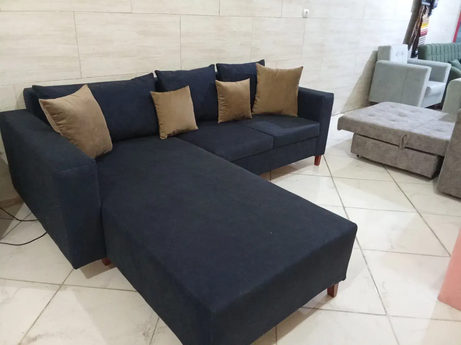 تولید مبلمان راحتی و مبل تختخوابشو|مبلمان خانگی و میز عسلی|کرج, کوی بعثت|دیوار