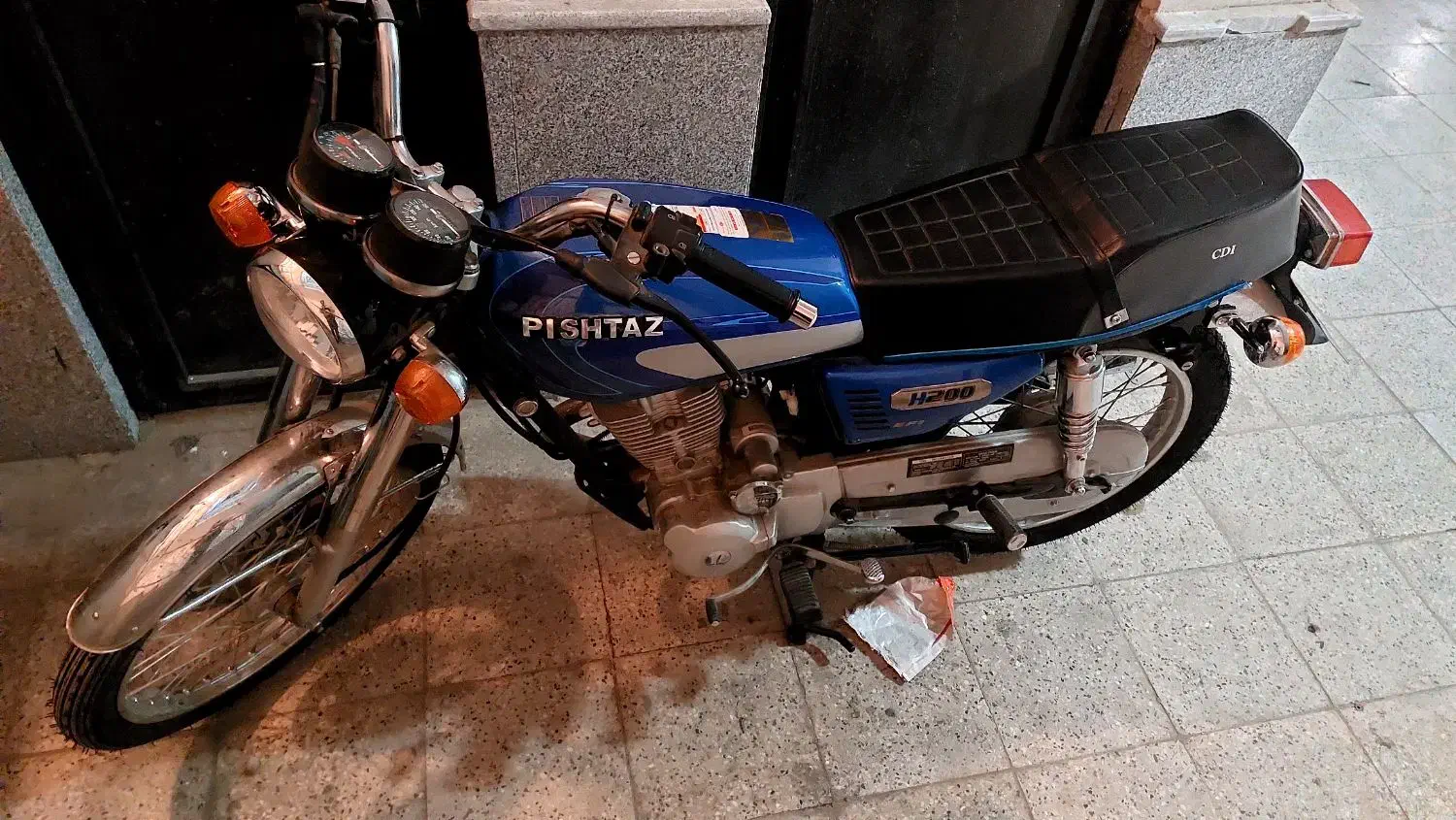 پیشتاز ۲۰۰ چراغ گرد سفارشی در حد صفر|موتورسیکلت|مشهد, هفت تیر (نه دره)|دیوار