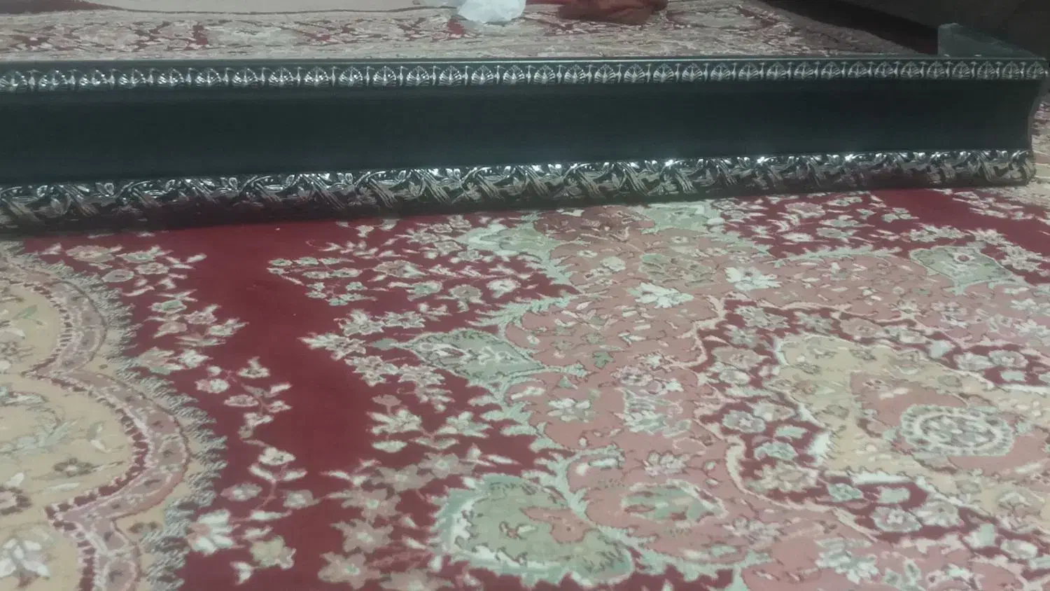 کتیبه همراه با ریل مشکی|پرده، رانر، رومیزی|ارومیه, |دیوار