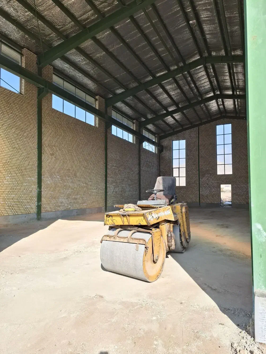 کرایه غلطک 20تنی 10تنی کوبیدن زیرسازی مخلوط.خاک|خدمات حمل و نقل|احمدآبادمستوفی, |دیوار