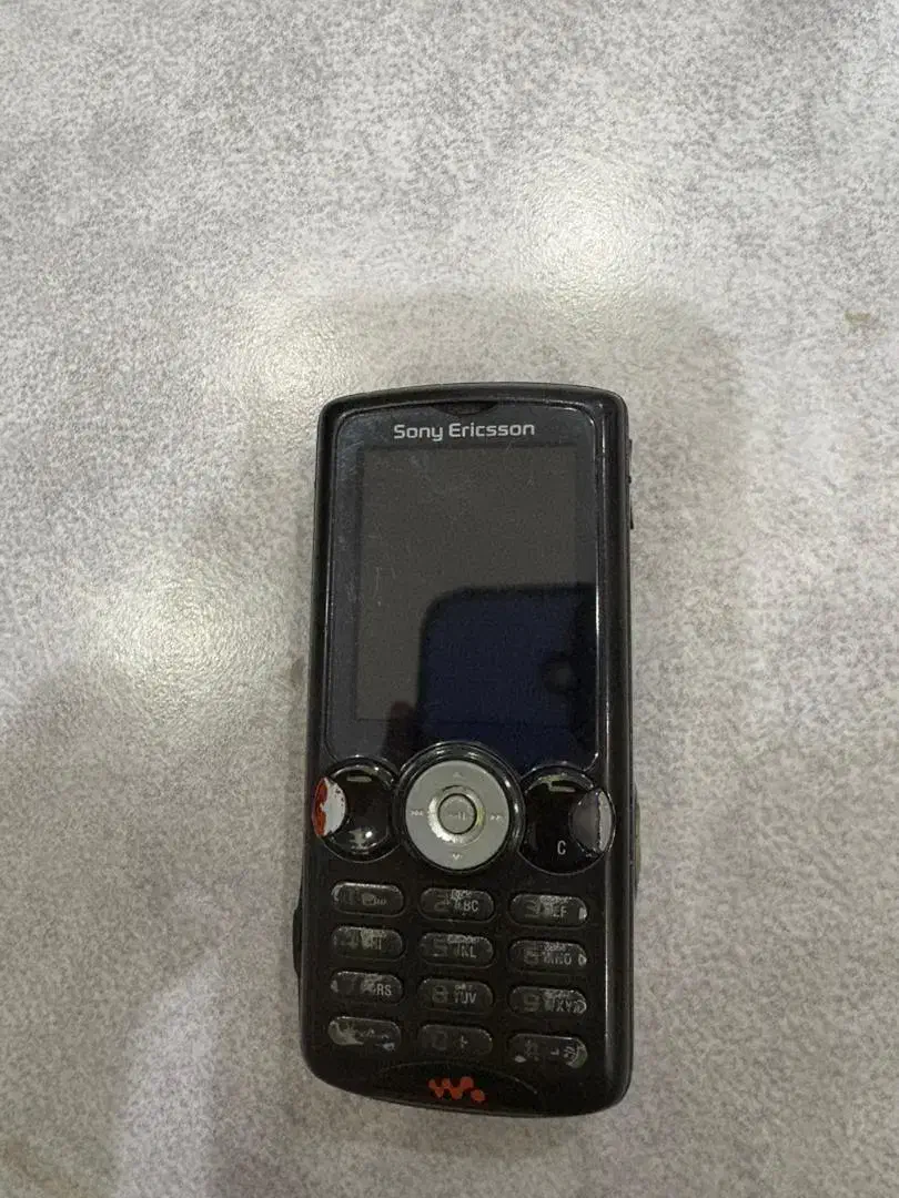 گوشی سونی اریکسون W810 با شارژر اصلی|موبایل|کرج, گلستان|دیوار