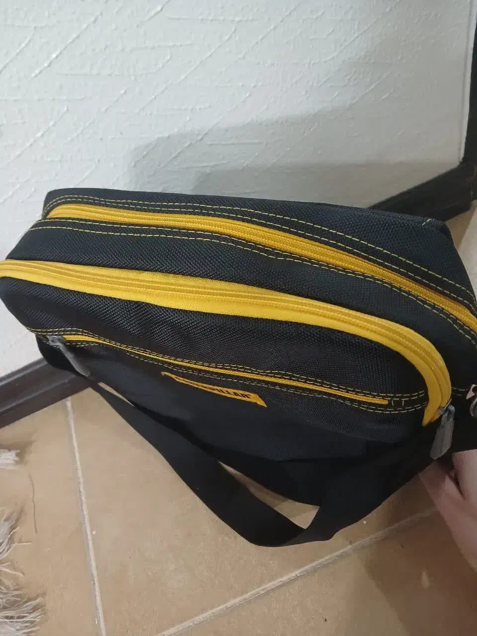 کیف|کیف، کفش، کمربند|شاهین‌شهر, شهرک گلدیس|دیوار