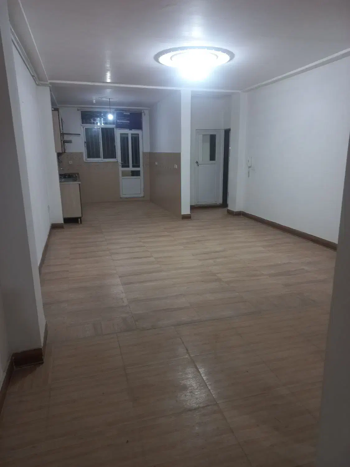 آپارتمان تمام رهن با تمام امکانات|اجارهٔ آپارتمان|لاهیجان, بازکیاگوراب|دیوار