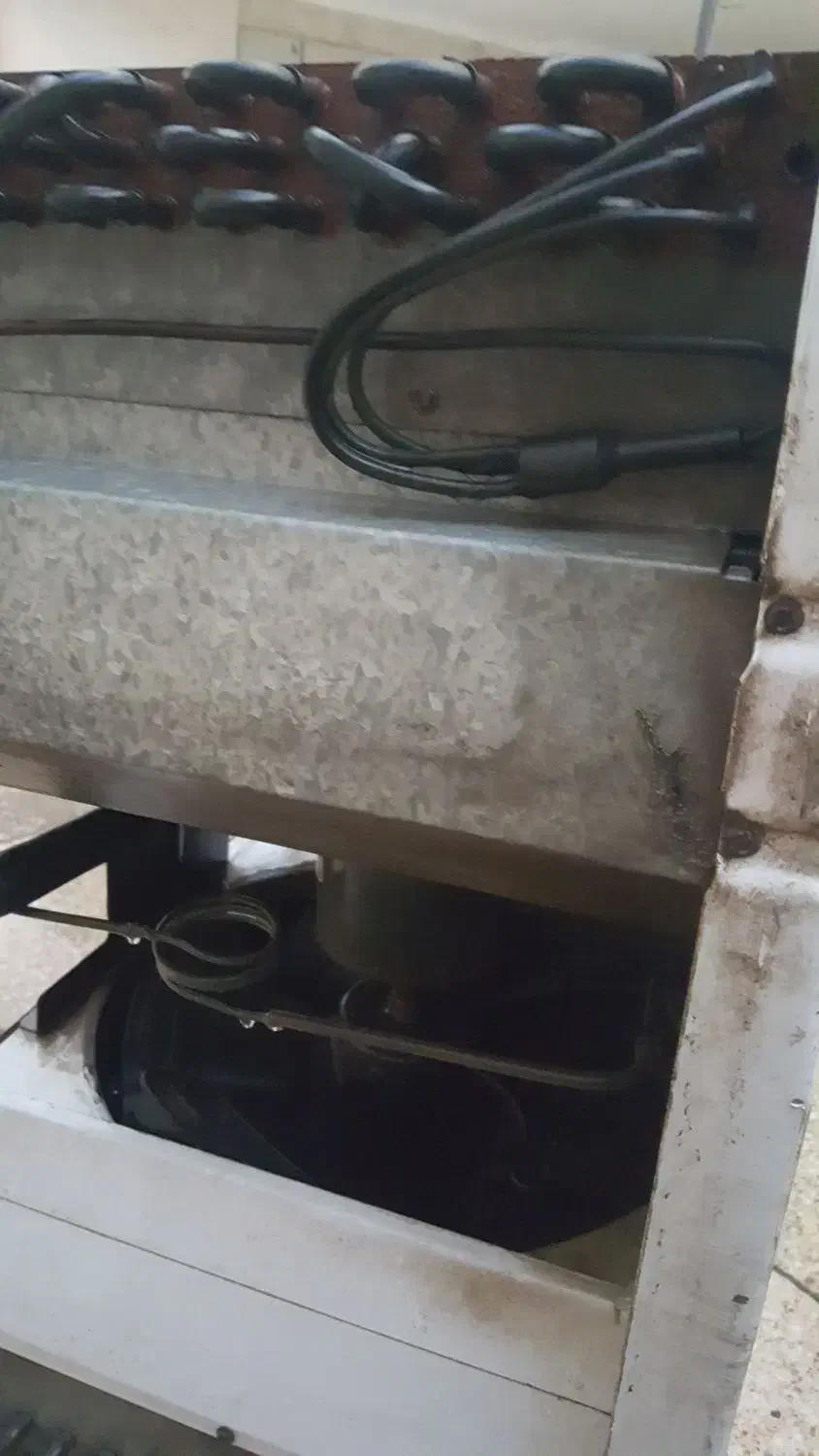 کولر گازی پنجره ای ۲۵۰۰۰ کولین موتور آمریکایی|کولر گازی و فنکوئل|اهواز, سخیریه|دیوار