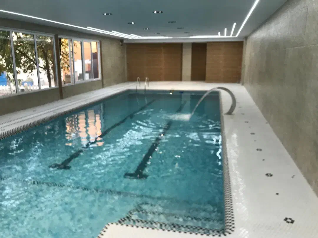 سرامیک کاری استخر،جکوزی و...|خدمات پیشه و مهارت|محمدشهر, شهرک چمران|دیوار