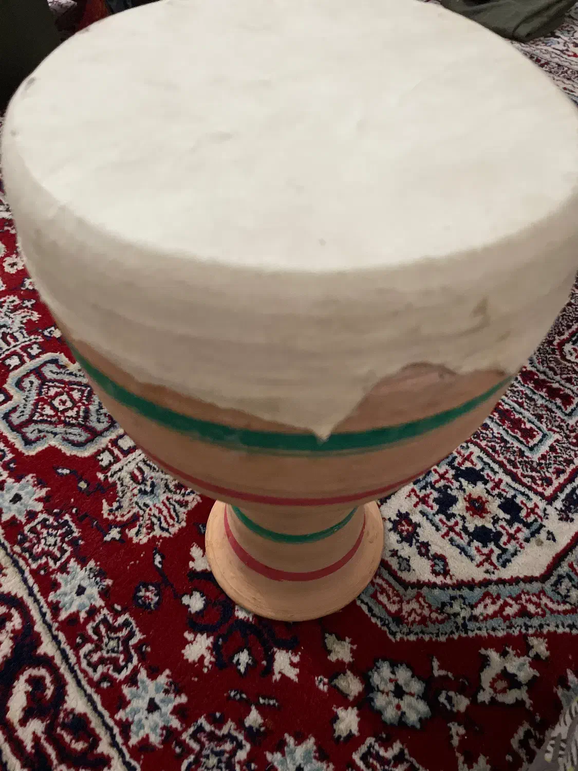 تمبک|سازهای سنتی|شیراز, تاچارا|دیوار