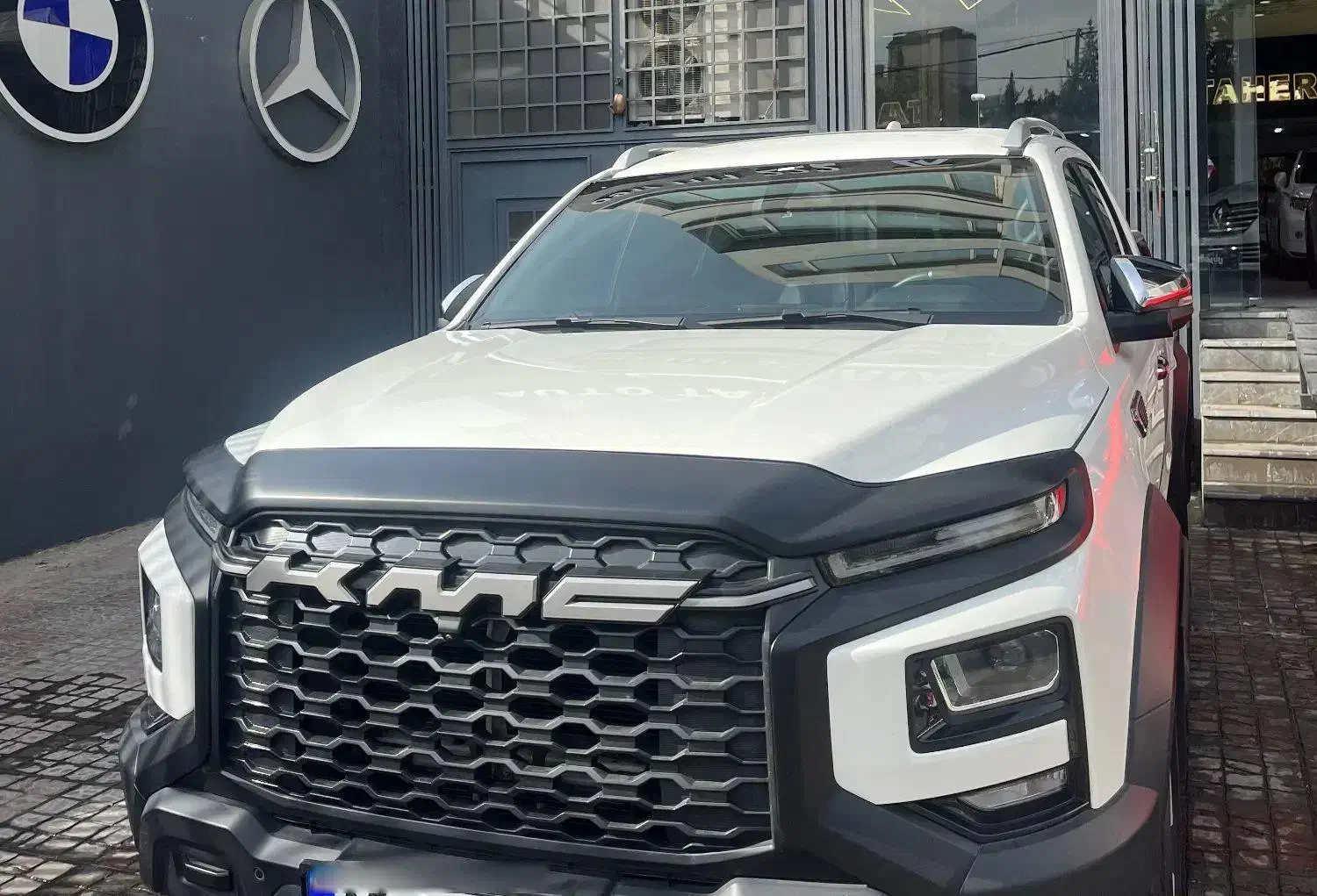 کی ام سی تی 9|خودرو سواری و وانت|شیراز, فرهنگ شهر|دیوار