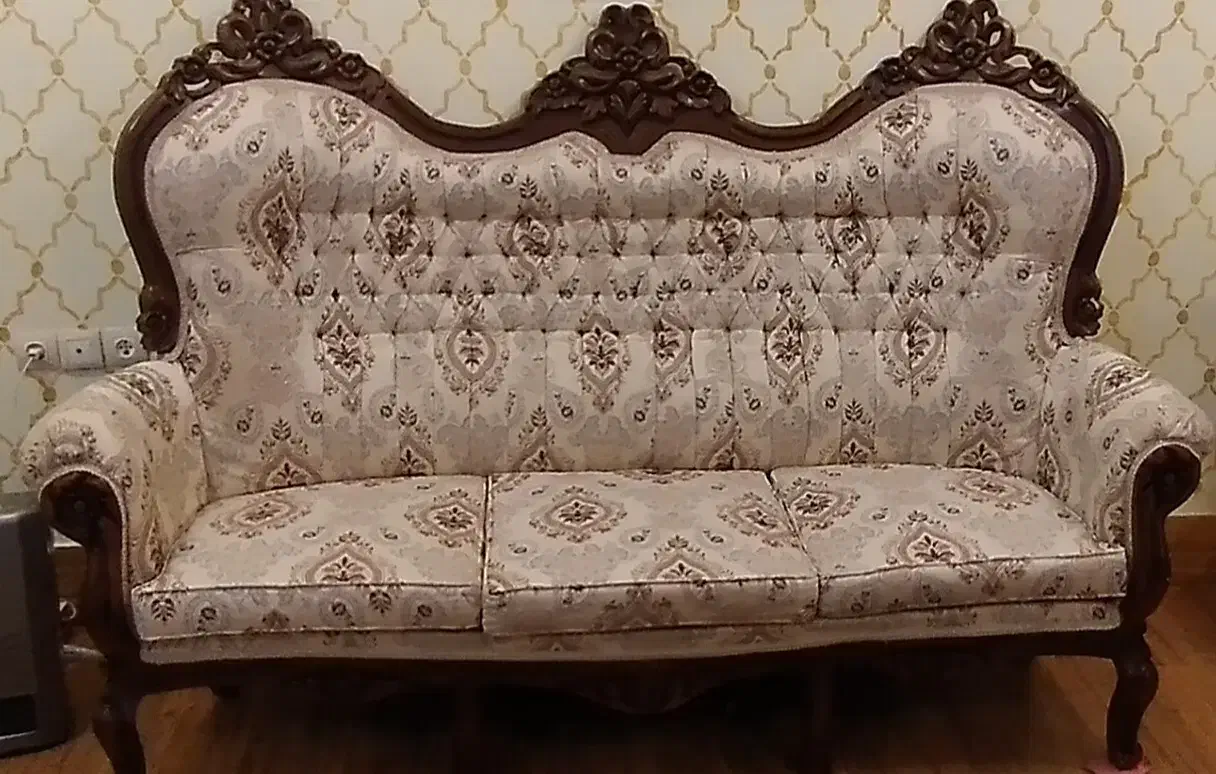 مبل|مبلمان خانگی و میز عسلی|قائن, |دیوار