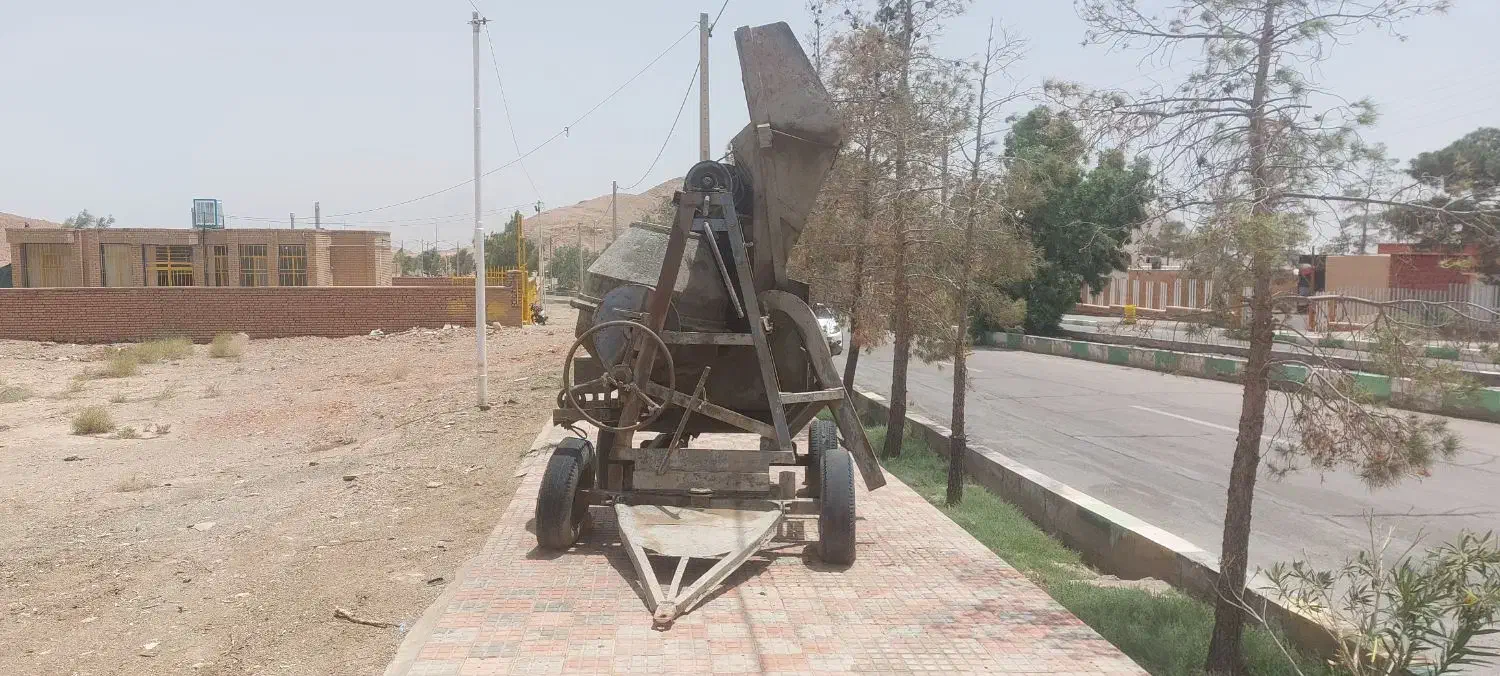 خلاطه دیزلی|مصالح و تجهیزات ساختمان|خور (اصفهان), |دیوار