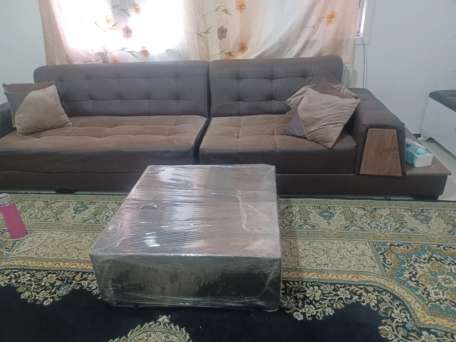 مبل ۵ نفره|مبلمان خانگی و میز عسلی|پرند, فاز ۳|دیوار