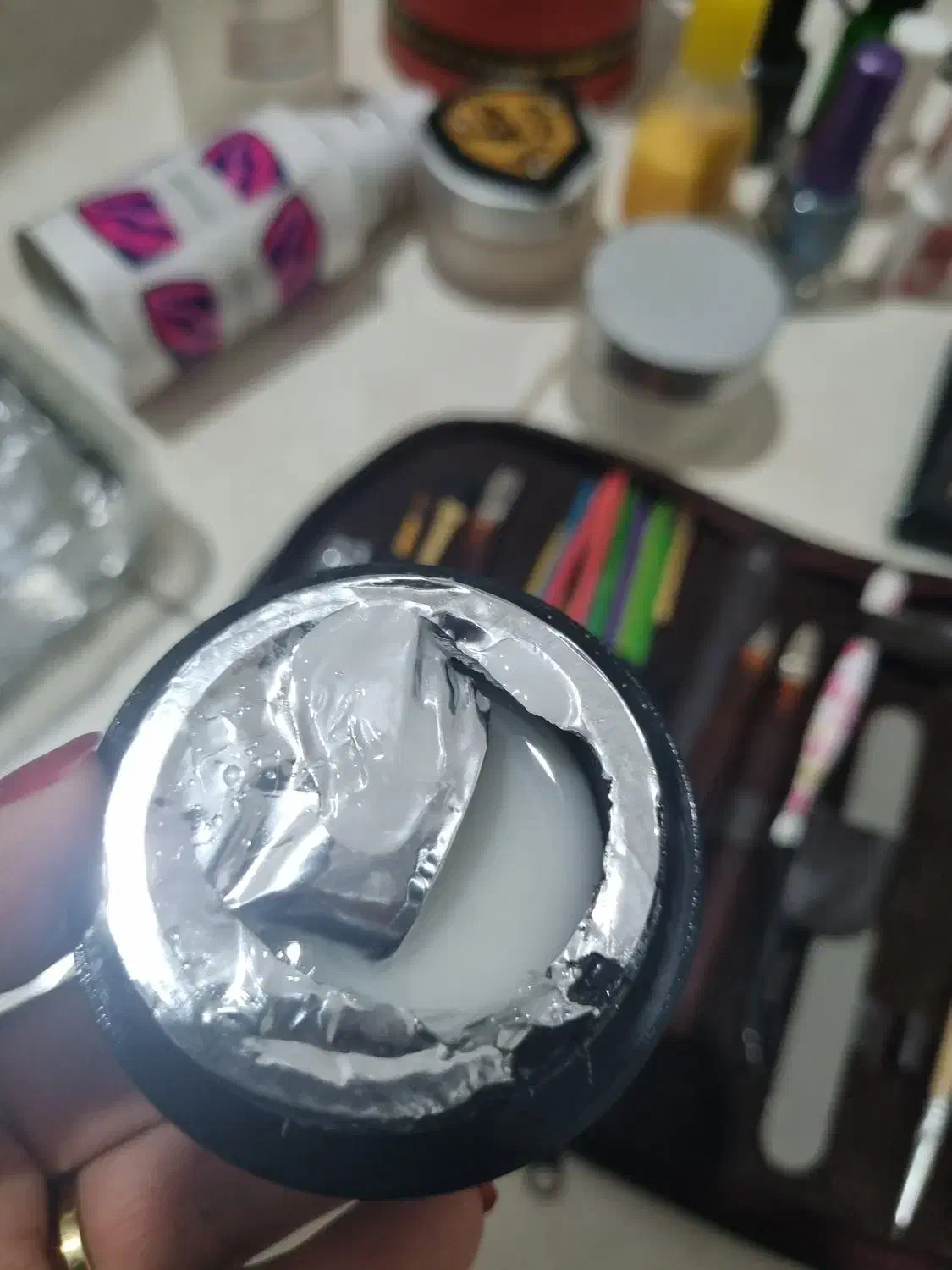 لوازم کاشت ناخن|آرایشگاه و سالن‌های زیبایی|ساری, |دیوار