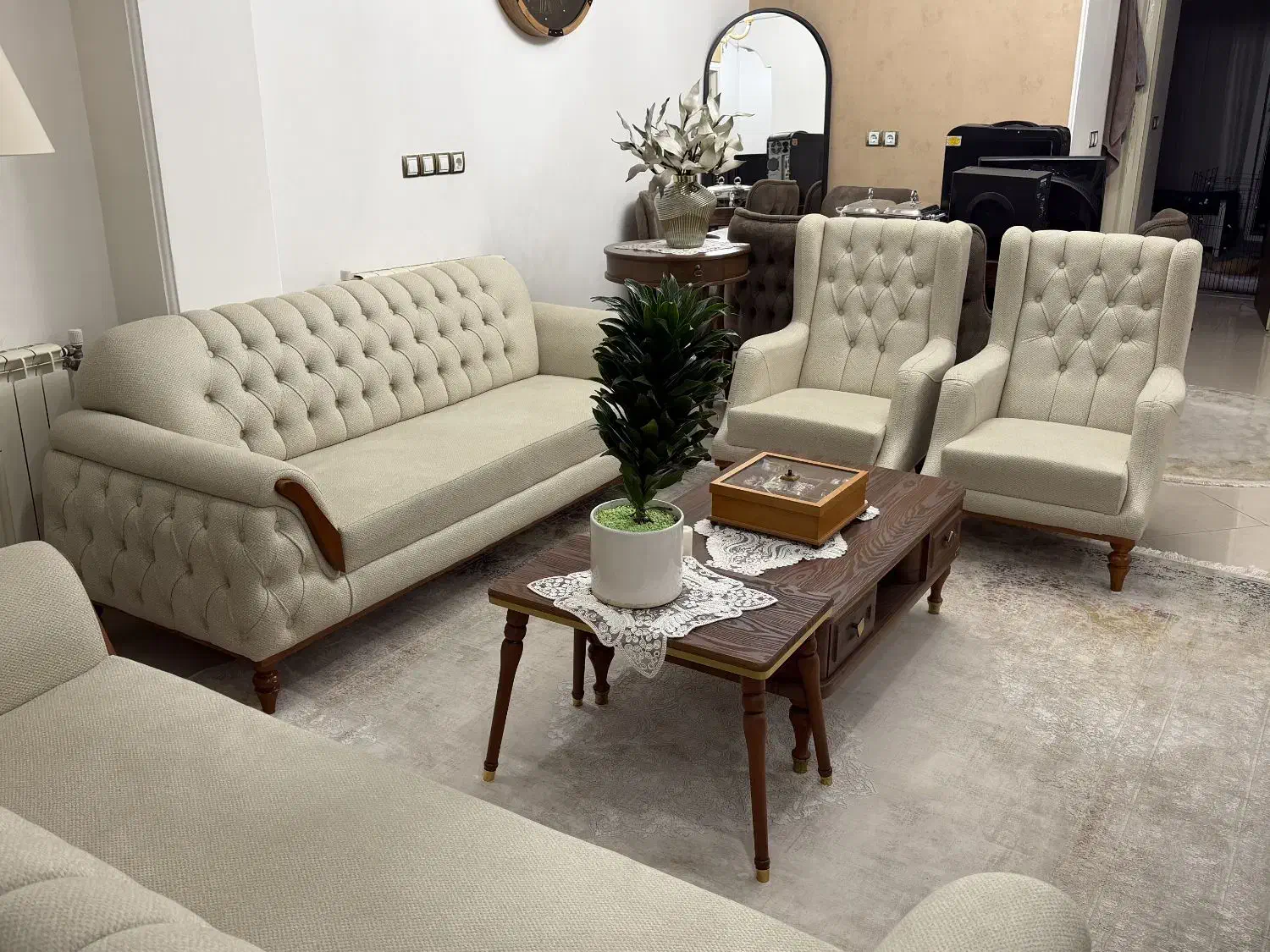 مبل ۸ نفره چستر با چوب راش درجه یک|مبلمان خانگی و میز عسلی|گرگان, |دیوار