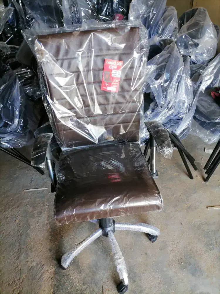 صندلی اداری و حسابداری|مبلمان اداری|صدرا-فارس, فاز ۱|دیوار