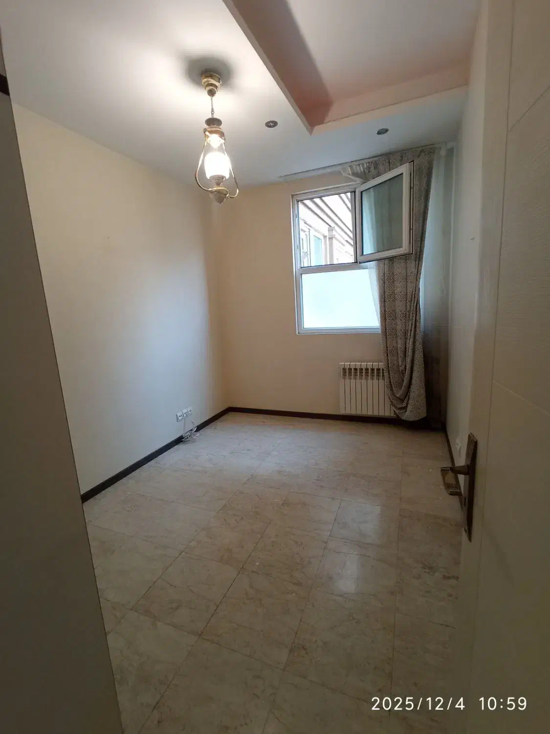 110متر دو خوابه ابن سینا