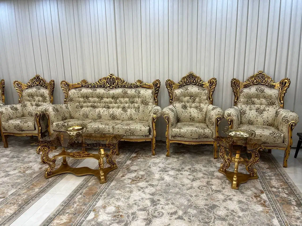 مبل|مبلمان خانگی و میز عسلی|هریس, |دیوار