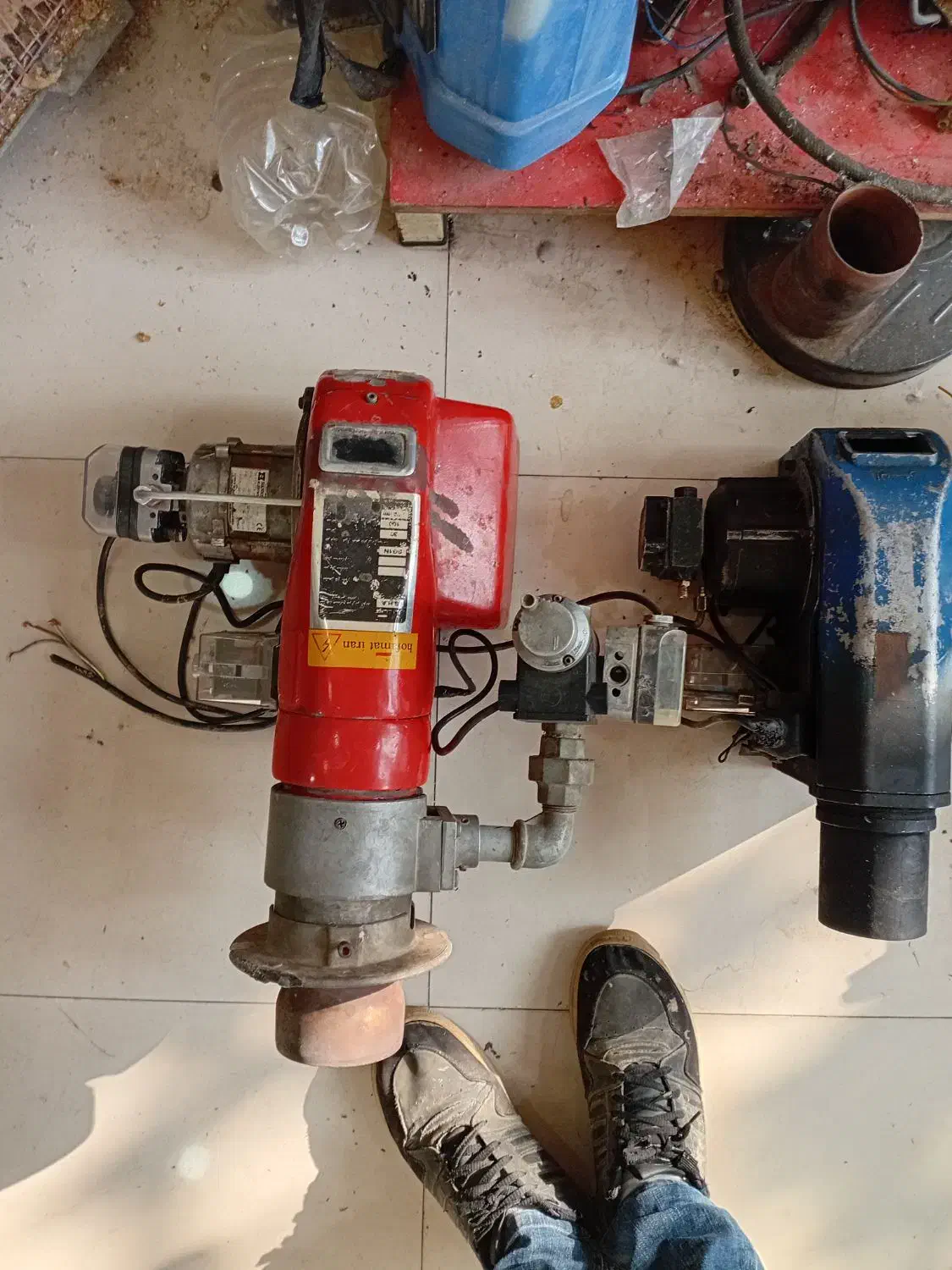 انواع مشعل گازی وگازوئیلی|آبگرمکن، پکیج، شوفاژ|مهاباد (آذربایجان غربی), |دیوار