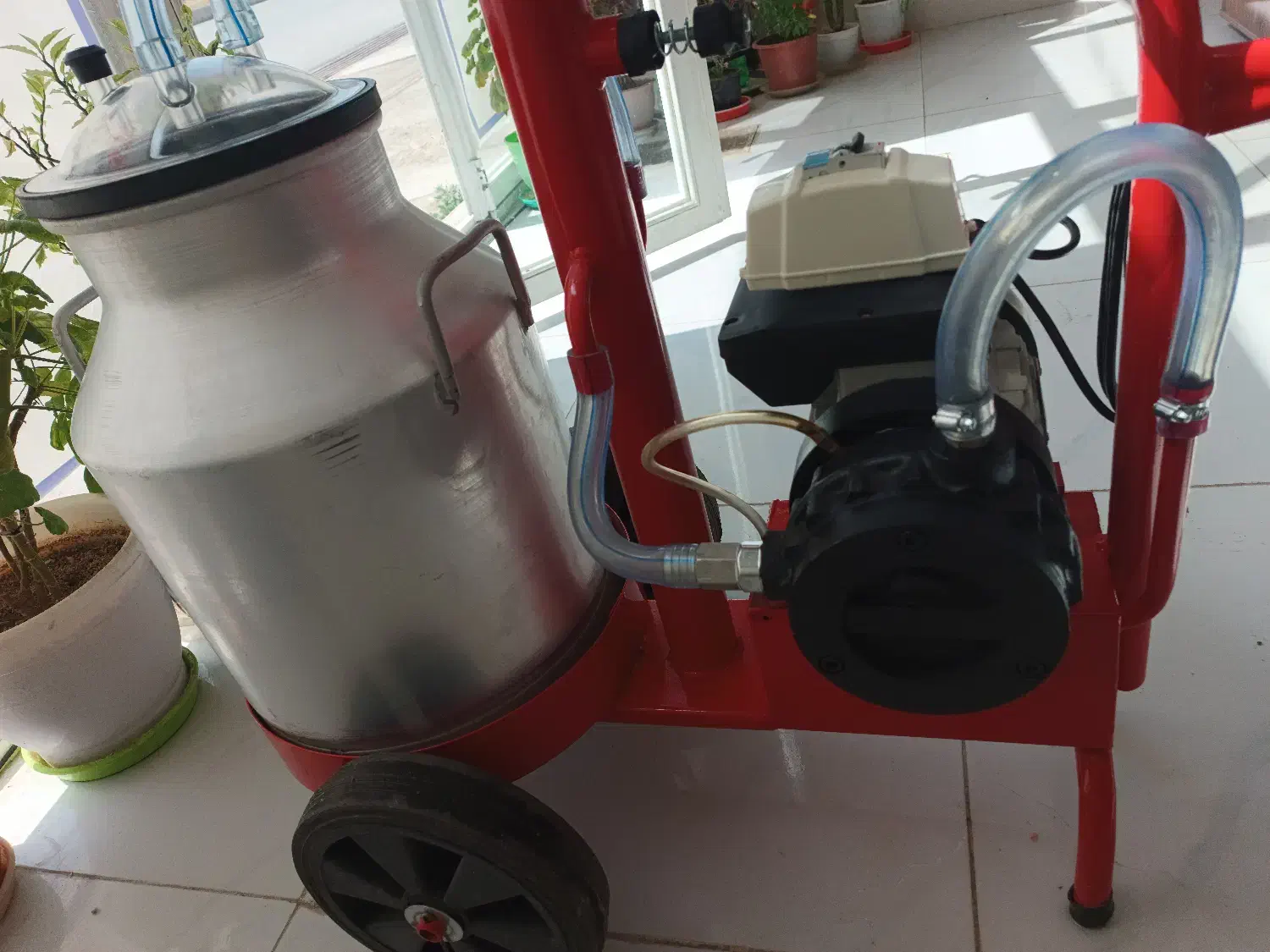 گاو دوش /بز دوش/ شیردوش/کره گیر/شیر دوش|ماشینآلات صنعتی|کرمان, |دیوار