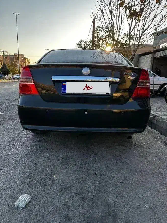 لیفان ۶۲۰-۱۸۰۰|خودرو سواری و وانت|ایلام, |دیوار