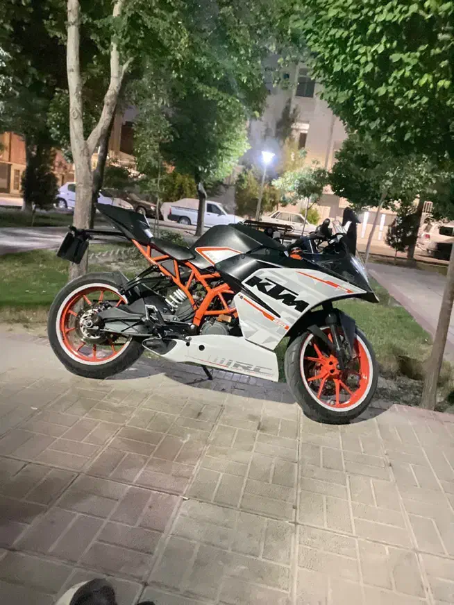 کی تی ام ار سی ۲۵۰ Ktm rc 250|موتورسیکلت|اصفهان, پروین|دیوار