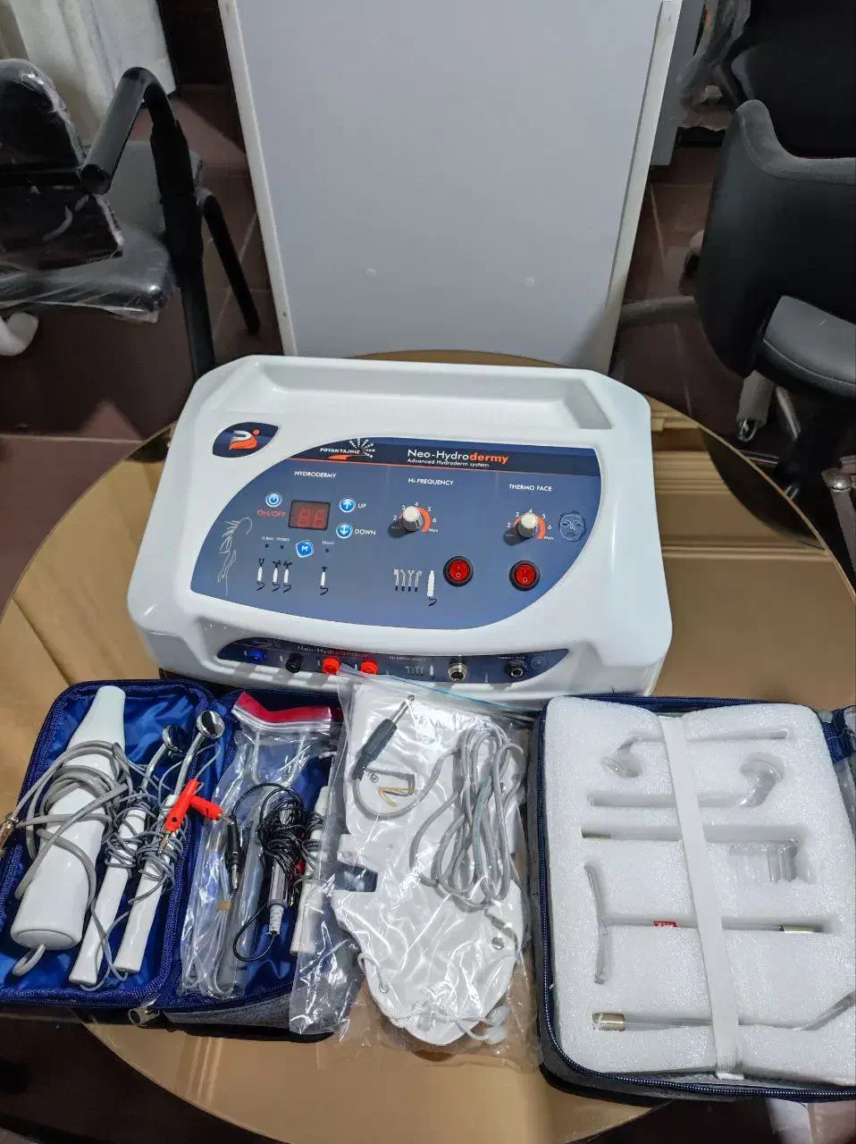 دستگاه هیدرودرمی با ماسک حرارتی|آرایشی، بهداشتی، درمانی|گراش, |دیوار