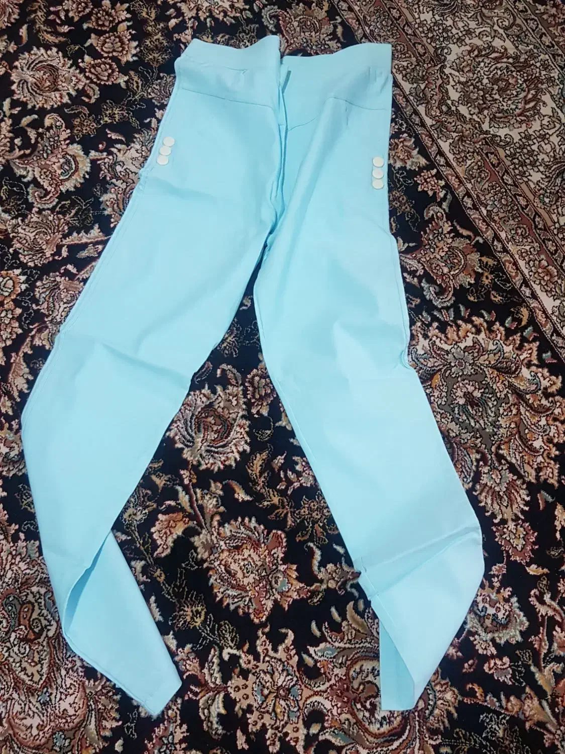 لباس نو|لباس|بندرعباس, |دیوار