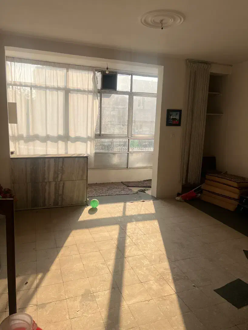 ۱۸۰ متر زیربنا ۳ طبقه ۶۰ متری بنی هاشم مستغلات