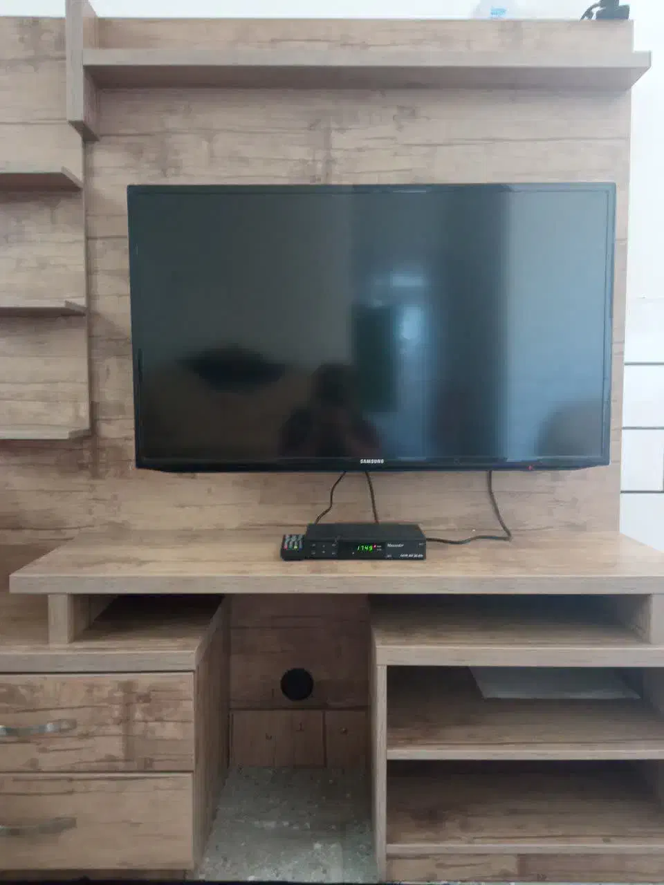 زیرتلویزیون ام دی اف|میز تلویزیون|شوشتر, |دیوار