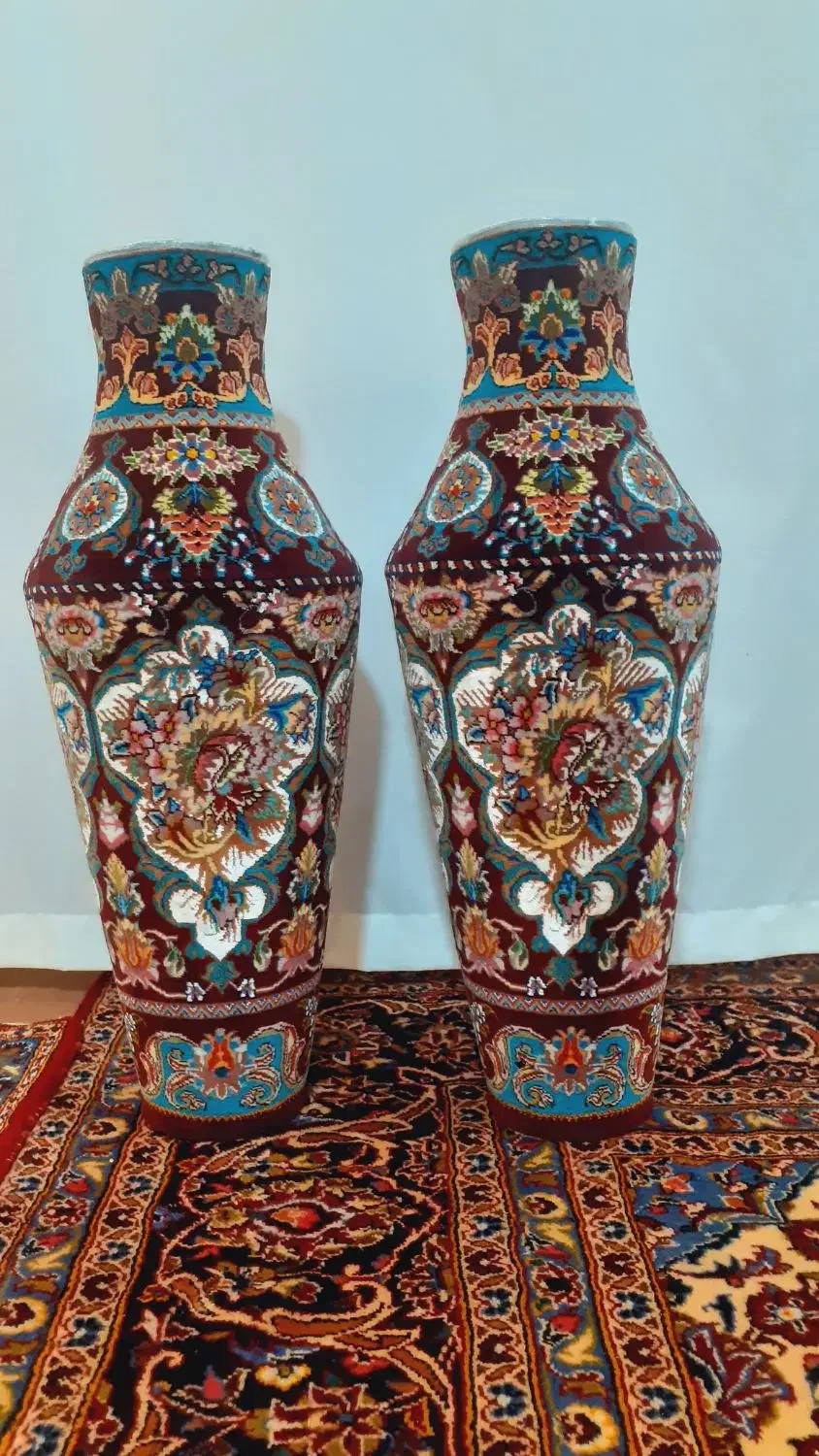 یک جفت فرش کوزه قرمز دست باف|فرش|آذرشهر, |دیوار