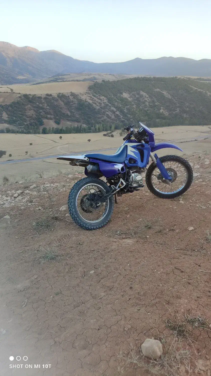 تریل پیشرو 200|موتورسیکلت|کالپوش, |دیوار