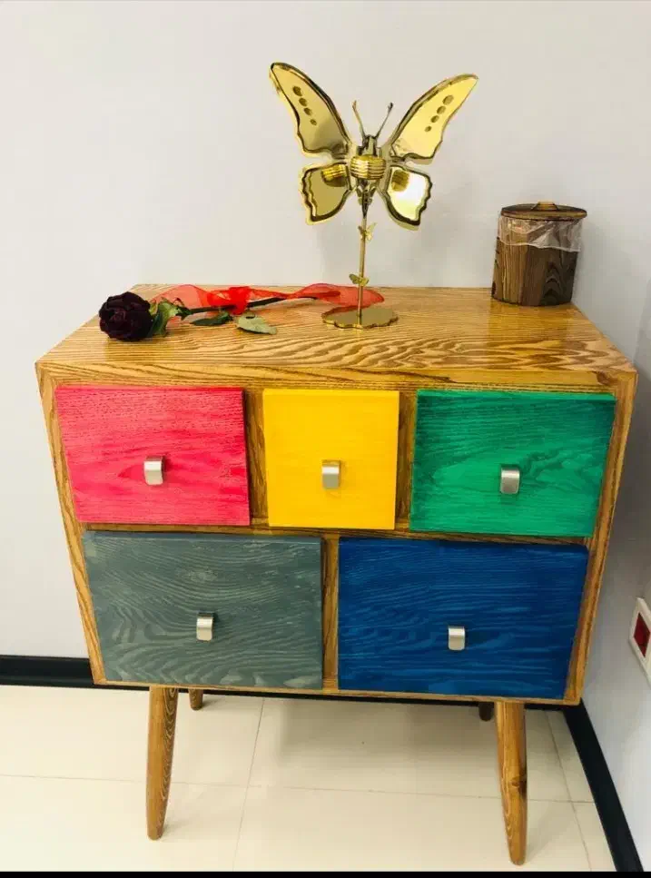 رنگ کاری تخصصی چوب و مبلمان|خدمات پیشه و مهارت|رشت, حومه رشت|دیوار