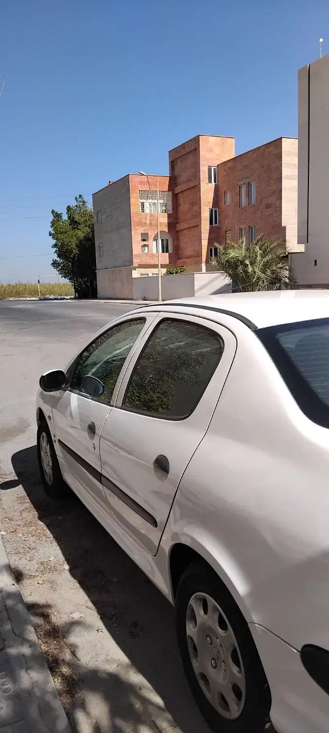 ۲۰۶ صندوق دار وی ۸|خودرو سواری و وانت|بوشهر, |دیوار