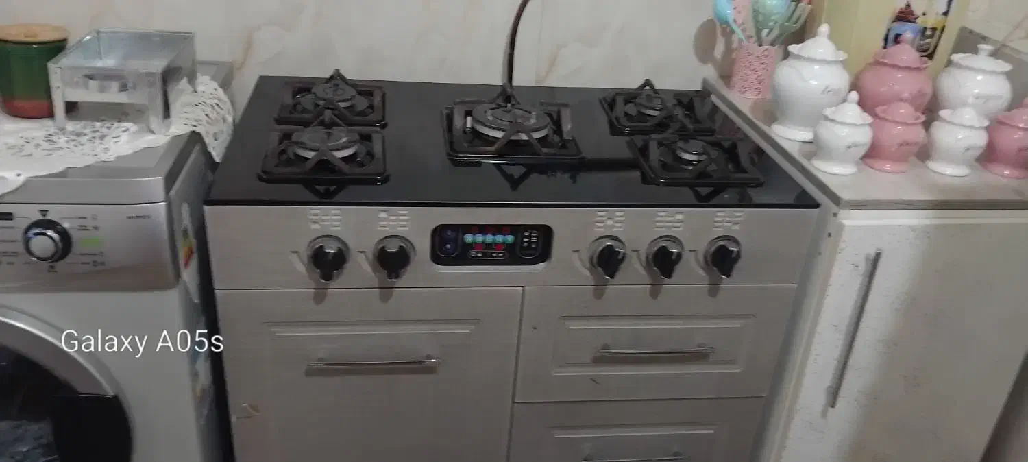 گازچهارشعله وکابینت|اجاق گاز و لوازم برقی پخت‌وپز|کهریزک, |دیوار