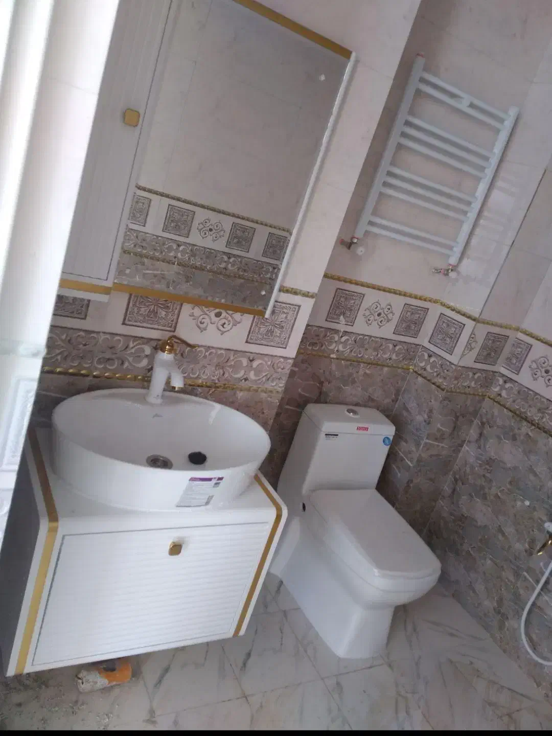 شاگرد ساده یا نیمه ماهر لوله کشی|خدمات پیشه و مهارت|اردبیل, |دیوار